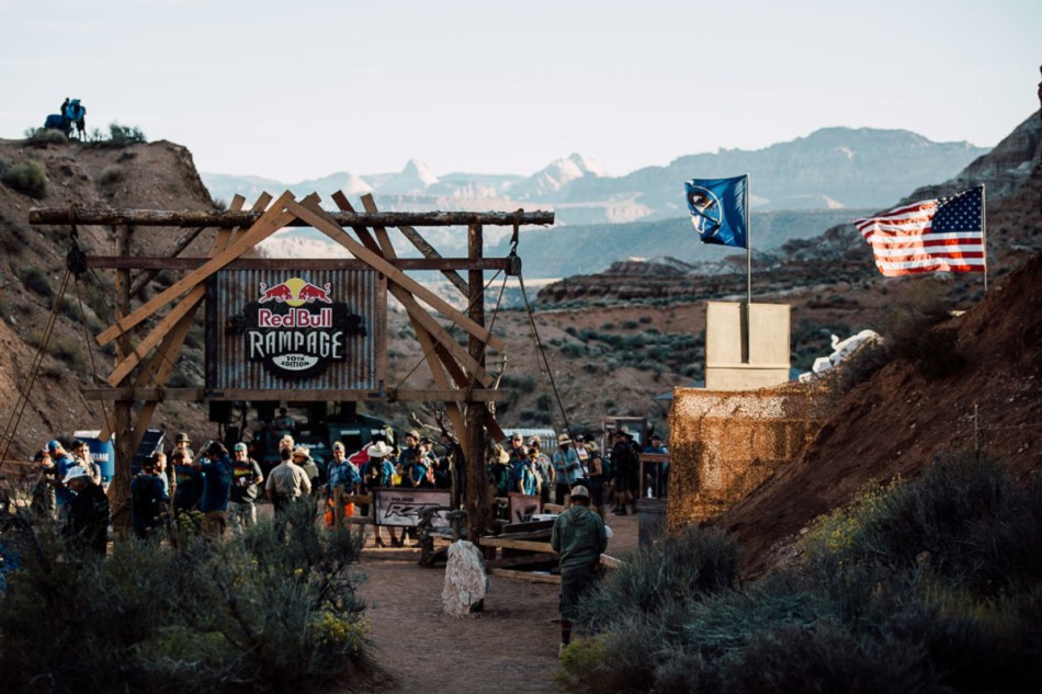 В этом году Red Bull Rampage является 10-м изданием самого известного в мире конкурса на большие горы